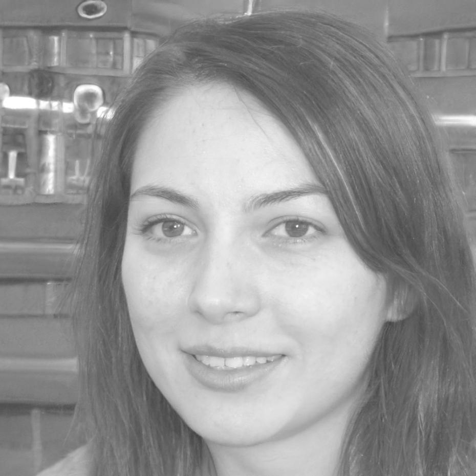 Vera Kowalski, technical workflow specialist focused on color pipeline optimization